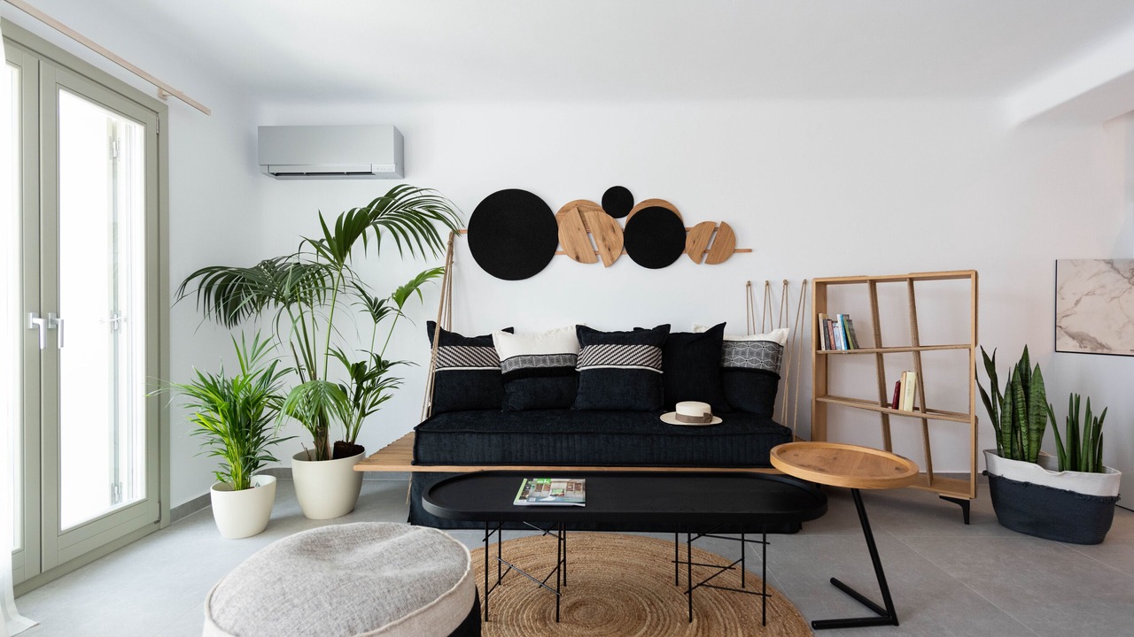 Photo of Livingroom in Nea Cryssi Akti