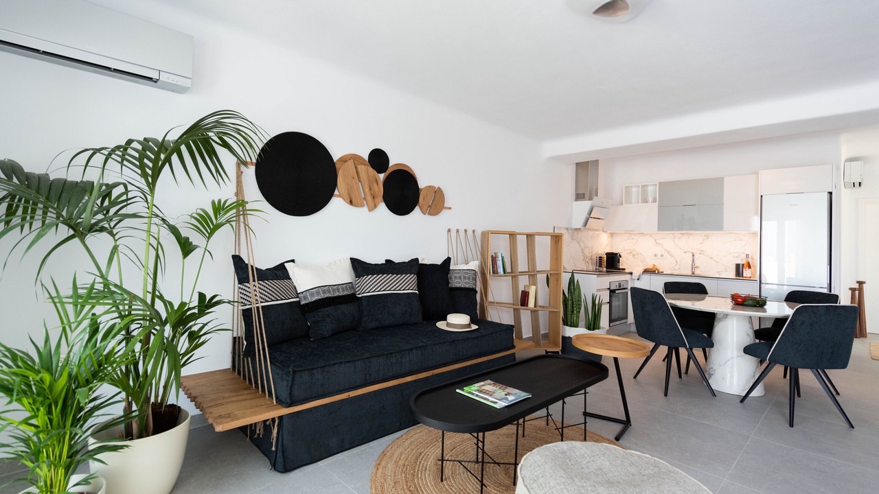 Photo of Livingroom in Nea Cryssi Akti