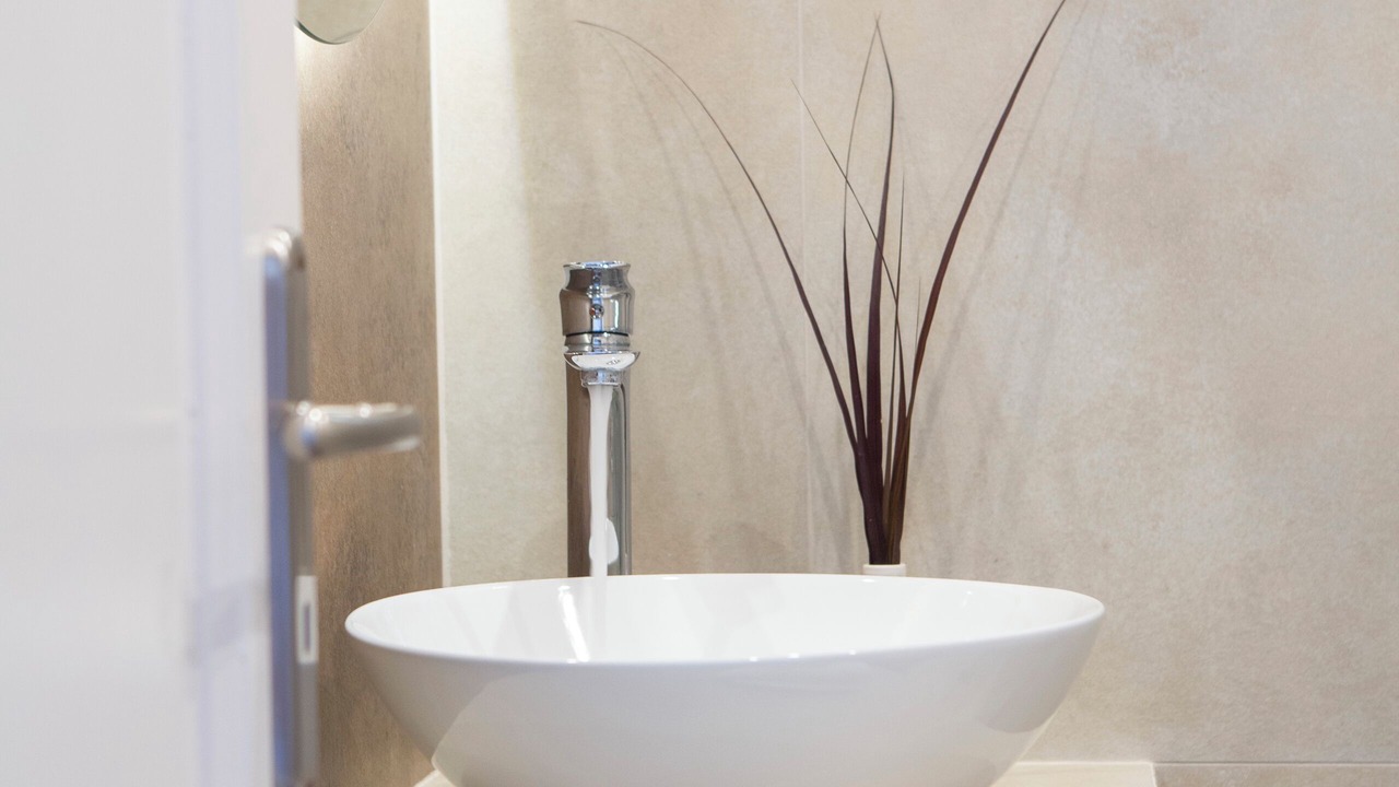 Photo of Bathroom in Perigiali