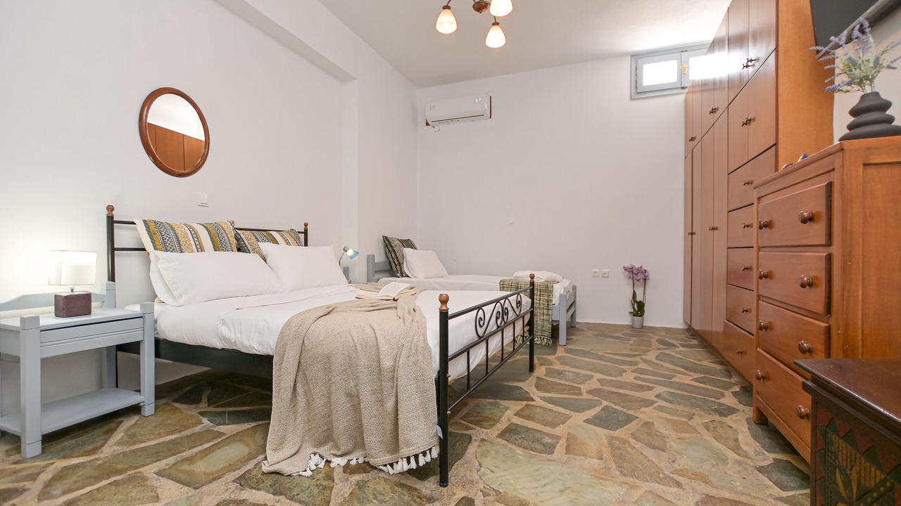 Photo of Bedroom in Glinado