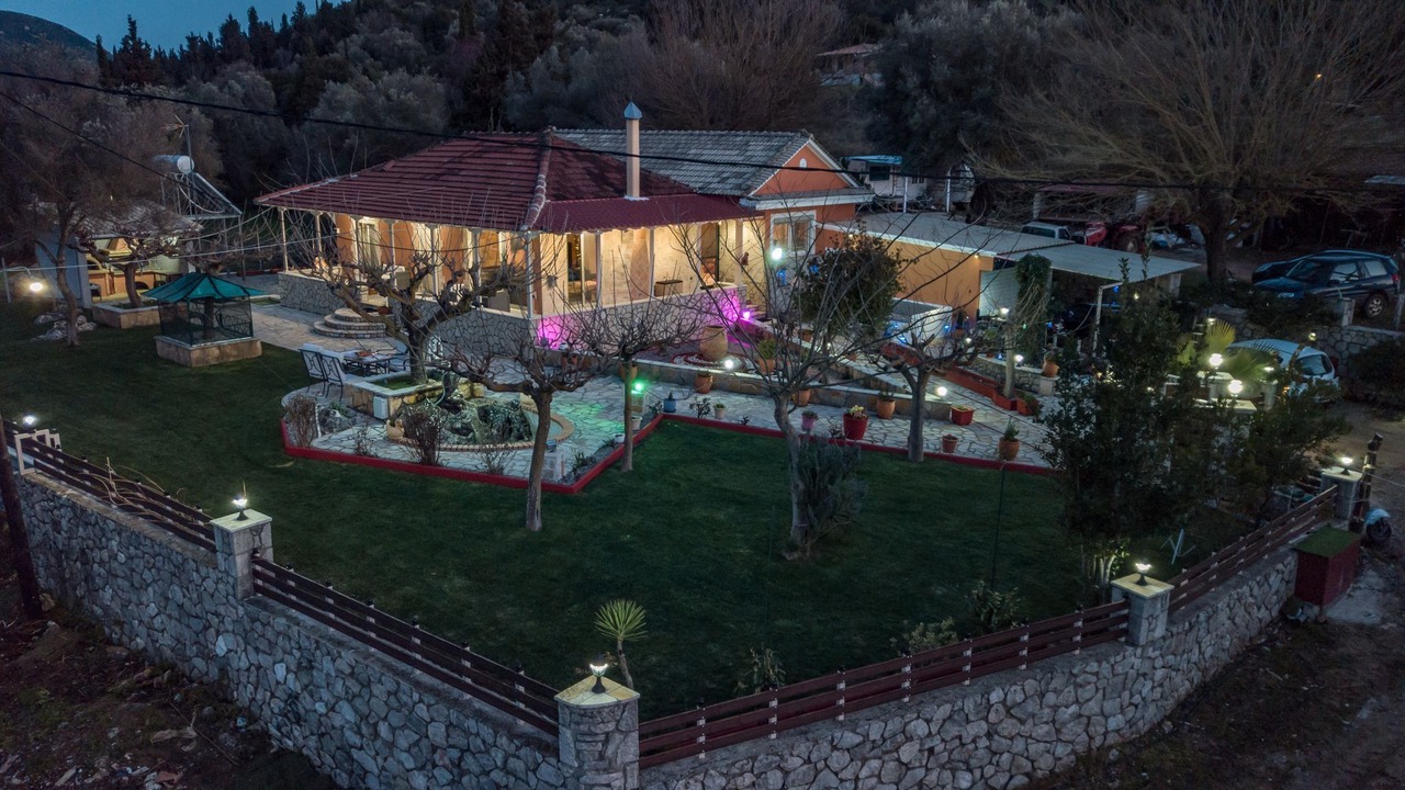 Photo of Outdoor in Marantochori