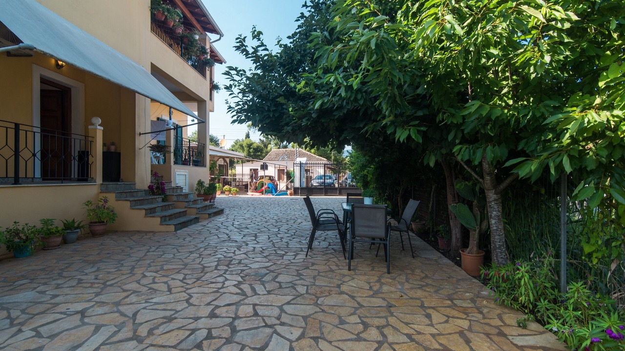 Photo of Outdoor in Tzavros