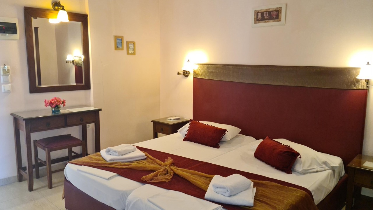Photo of Bedroom in Benitses