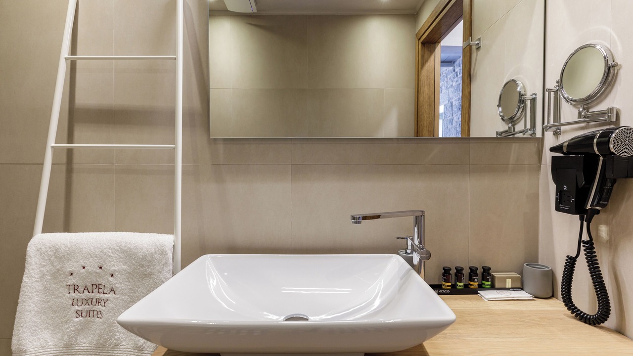 Photo of Bathroom in Limeni