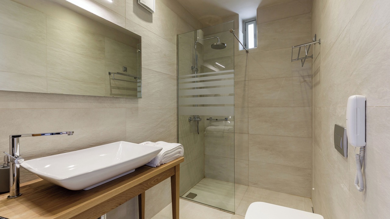 Photo of Bathroom in Limeni