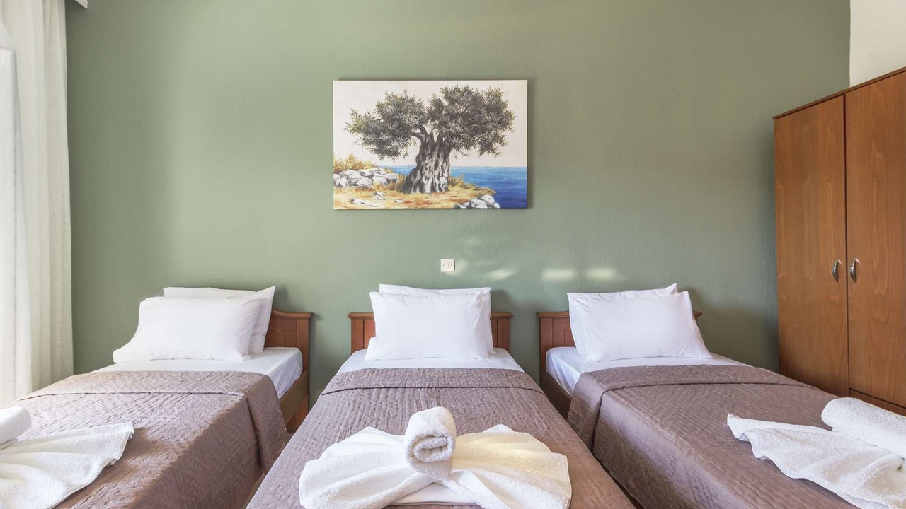 Photo of Bedroom in Polichrono