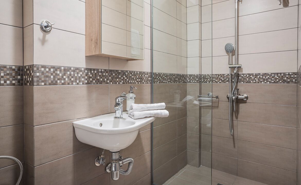 Photo of Bathroom in Karavomylos