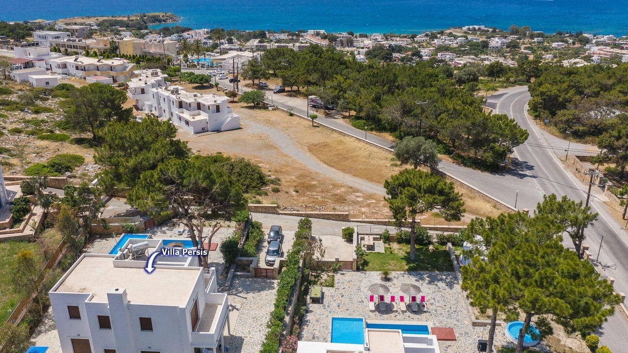 Photo of Others in Pefkos