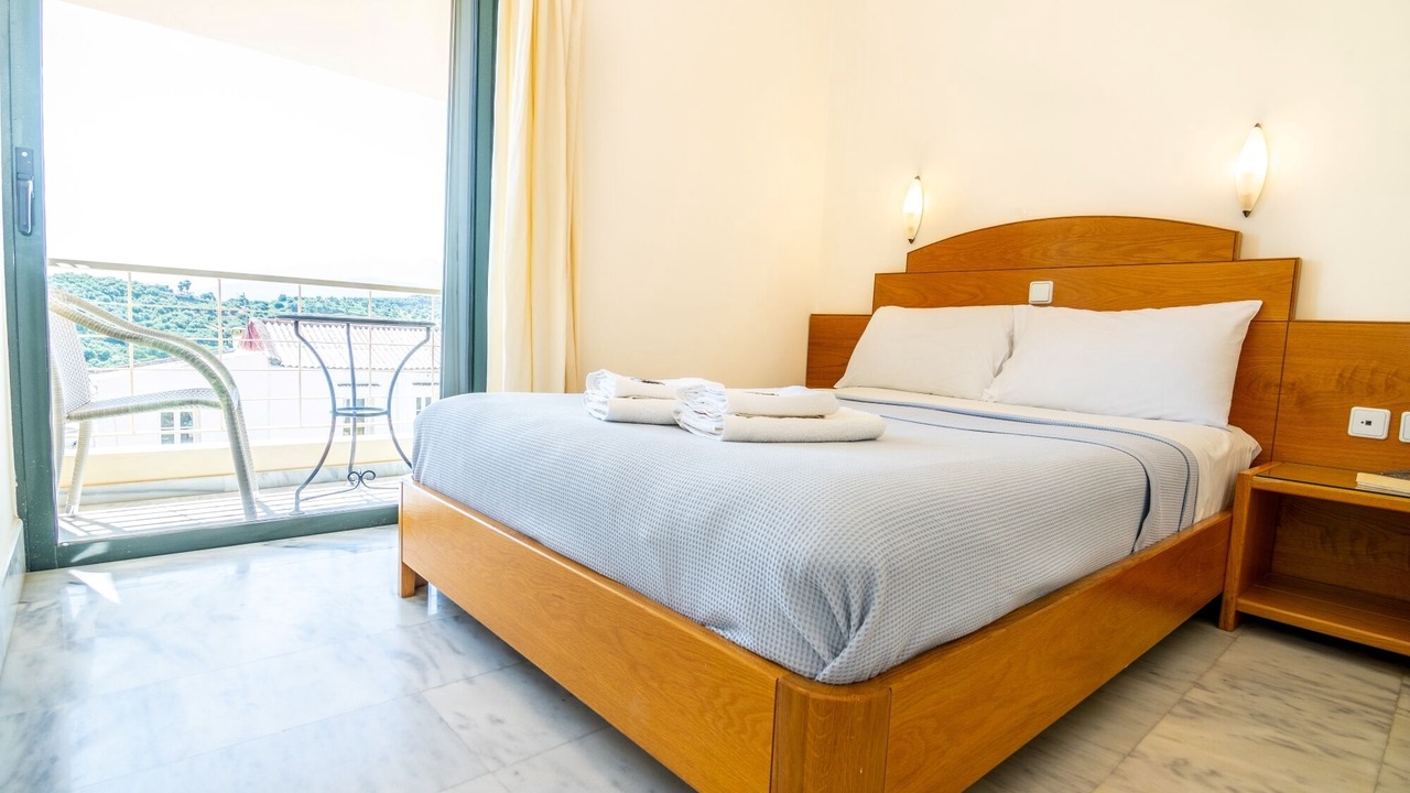 Photo of Bedroom in Stalos