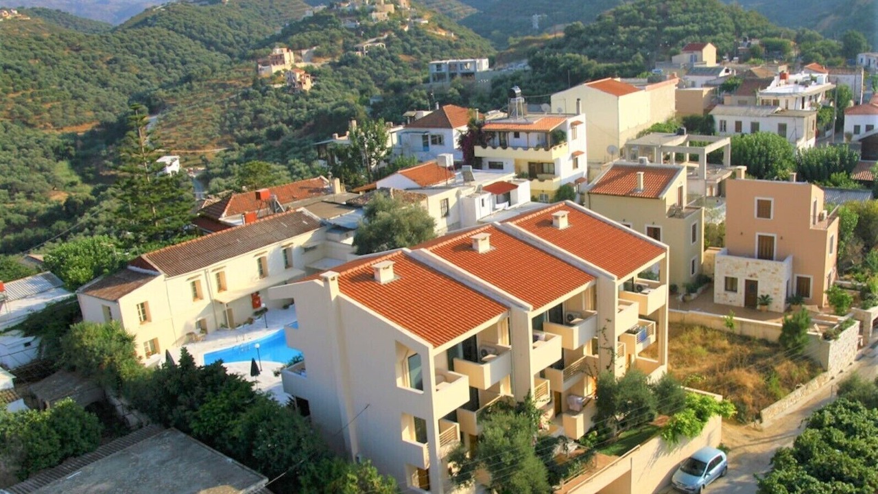 Photo of Outdoor in Stalos