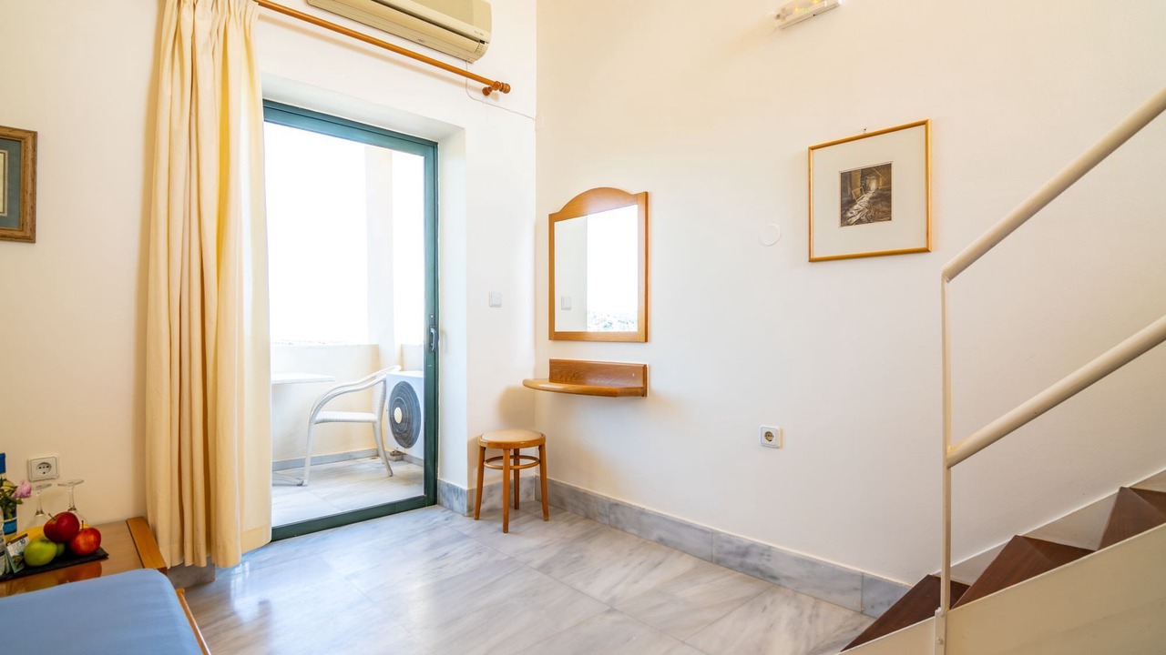 Photo of Bedroom in Stalos