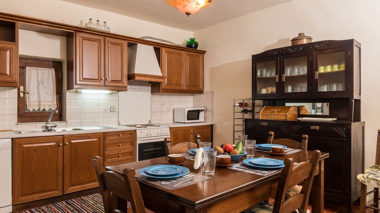 Photo of Kitchen in Psathoyiannos