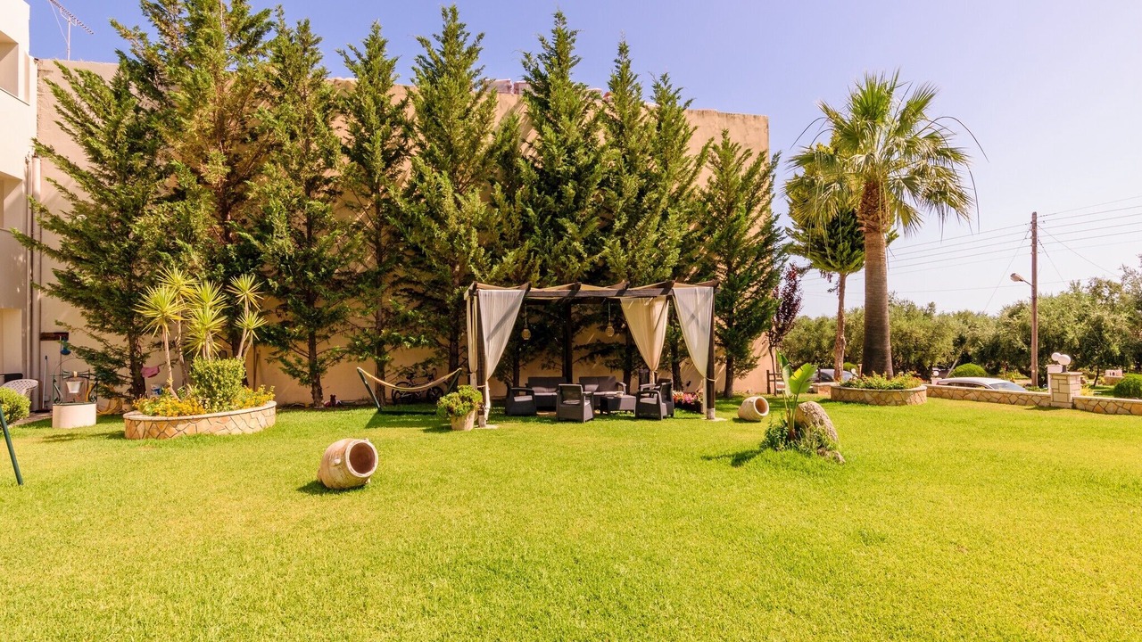 Photo of Outdoor in Amoudi