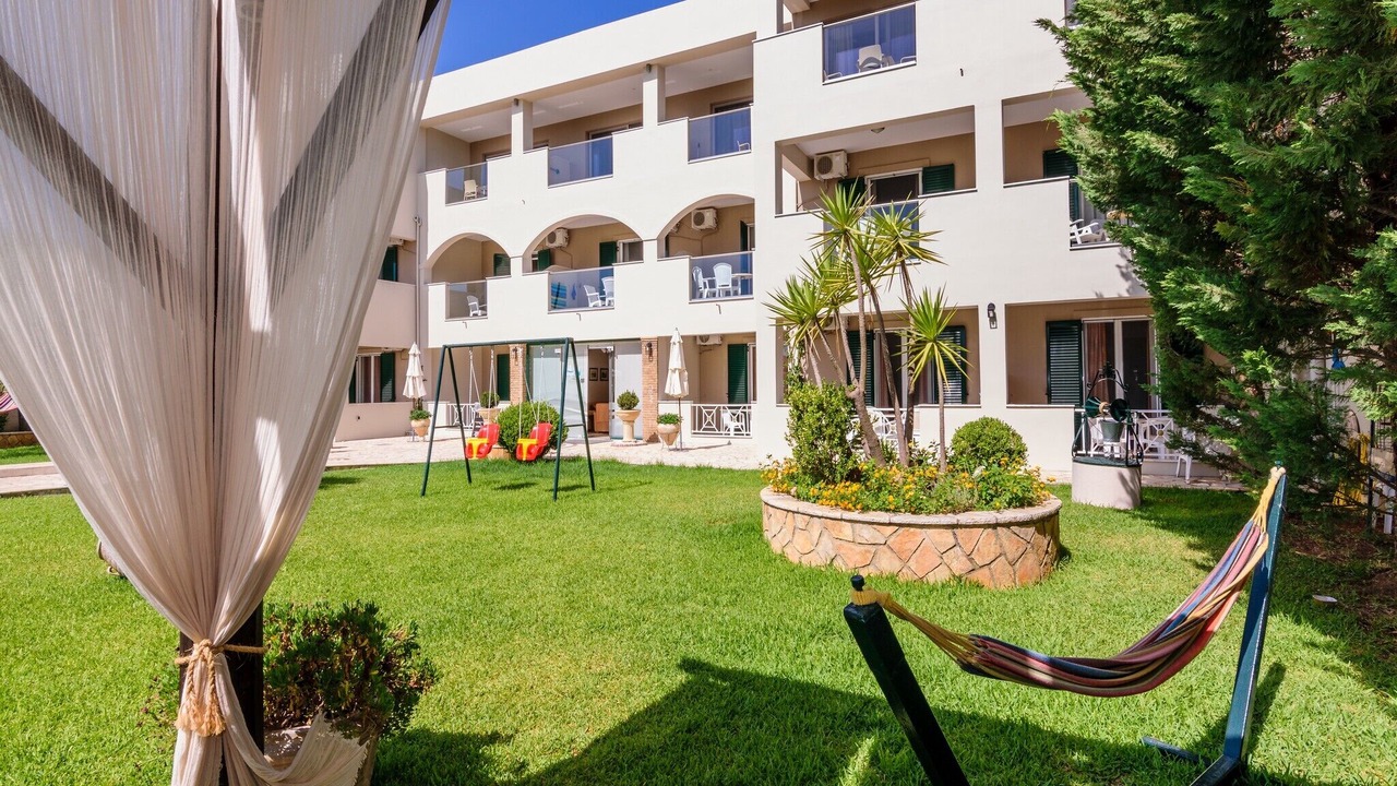 Photo of Patio Balcony in Amoudi