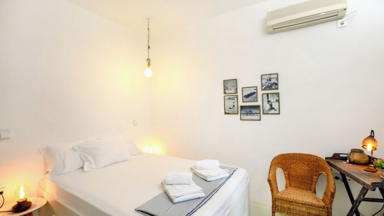 Photo of Bedroom in Agia Anna