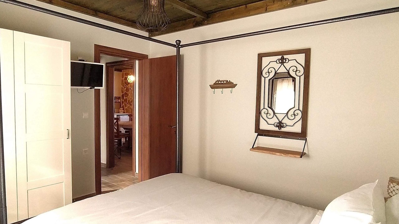 Photo of Bedroom in Embonas