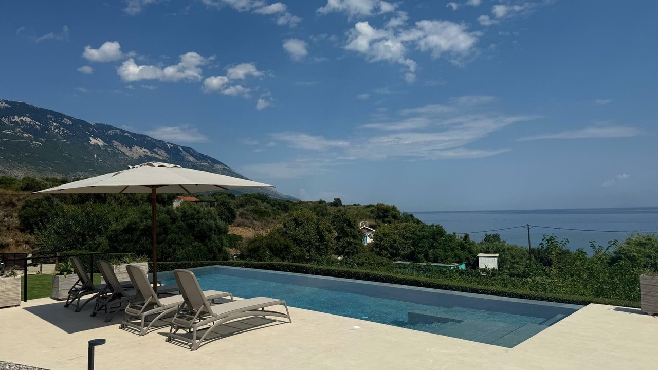 Photo of Outdoor in Karavados