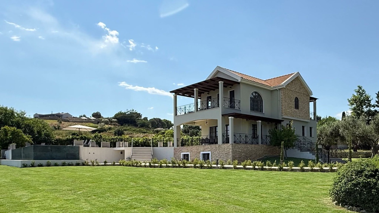 Photo of Outdoor in Karavados