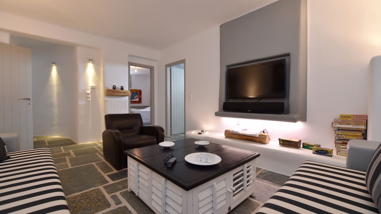 Photo of Livingroom in Paros