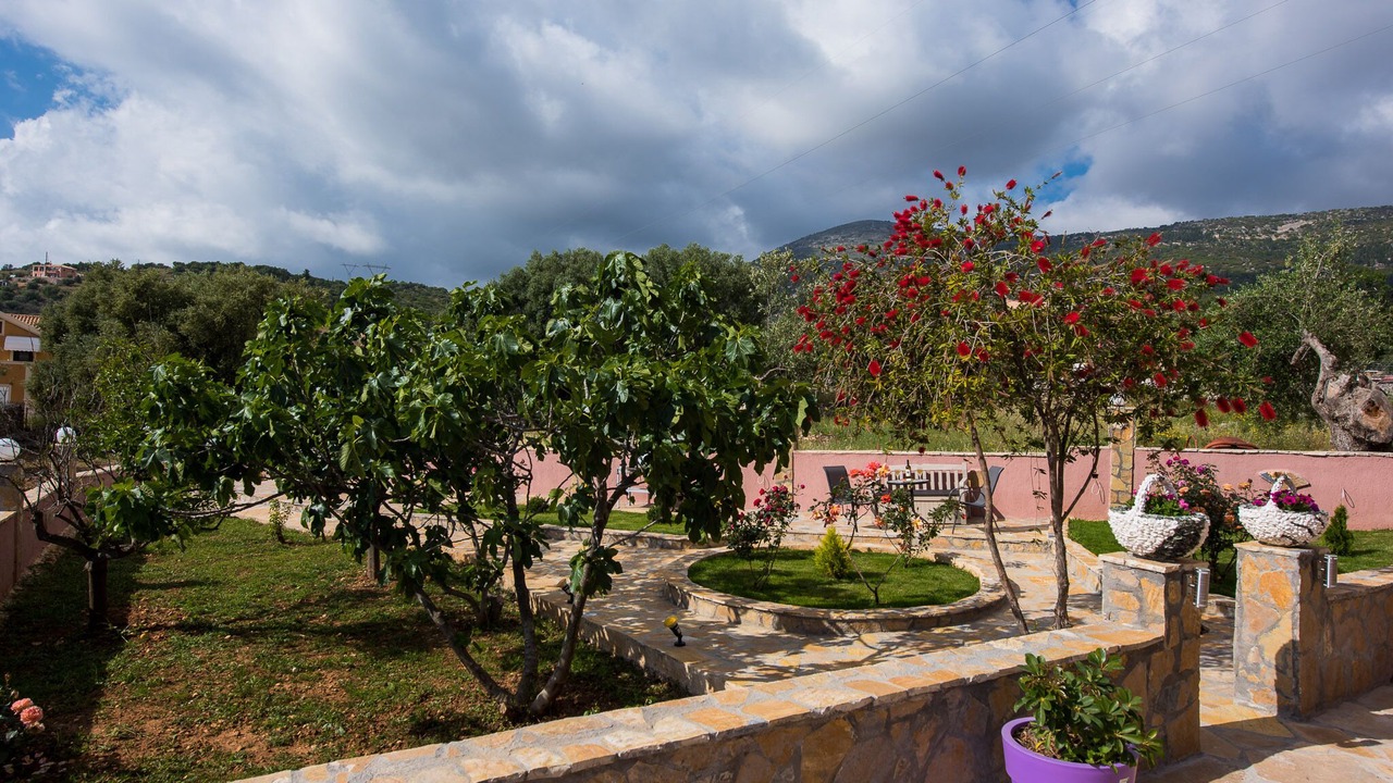 Photo of Patio Balcony in Razata
