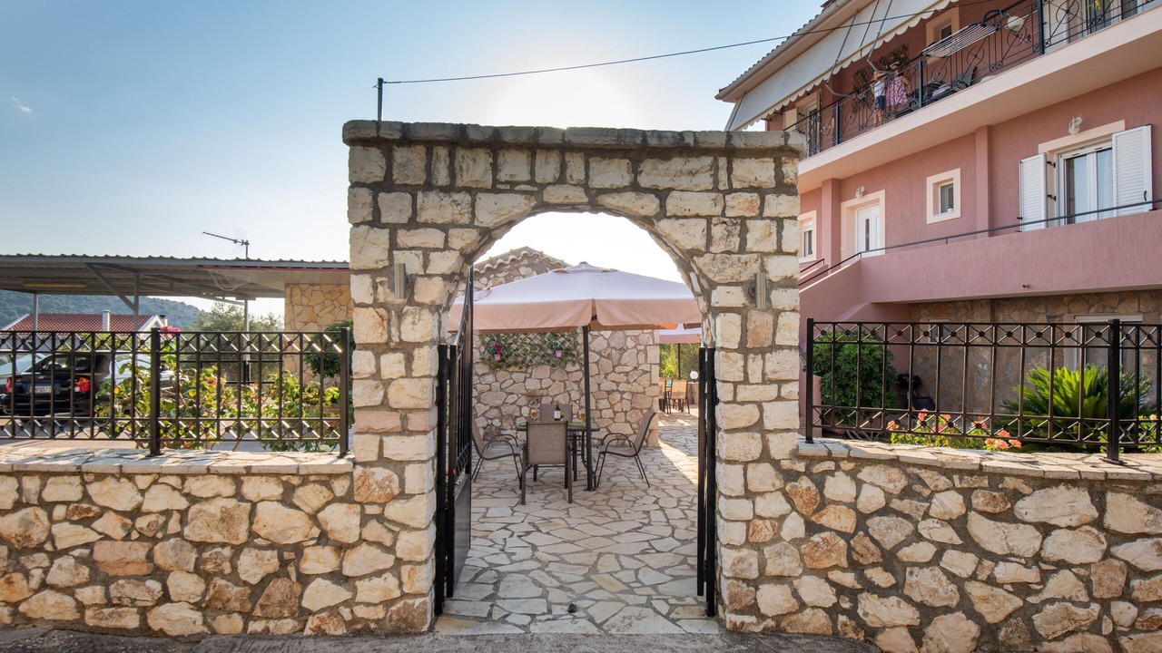 Photo of Outdoor in Razata