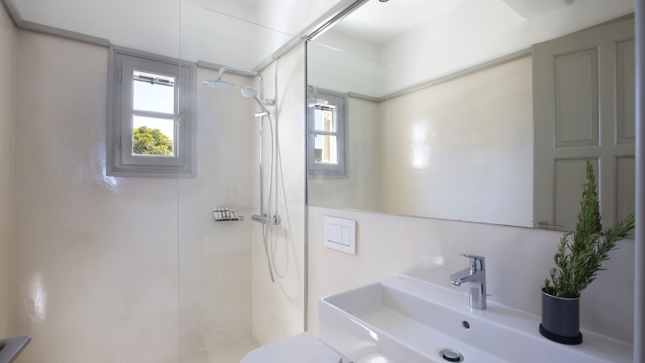 Photo of Bathroom in Paros