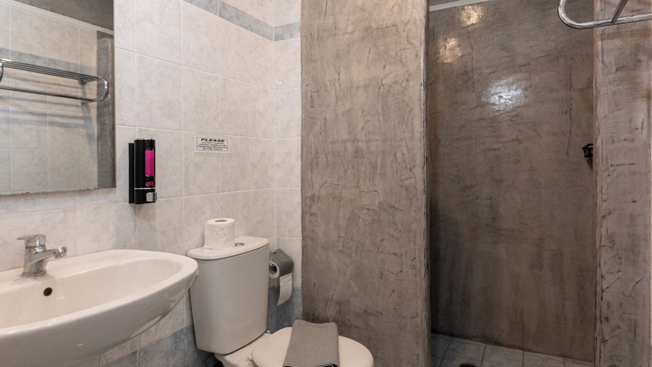 Photo of Bathroom in Perissa