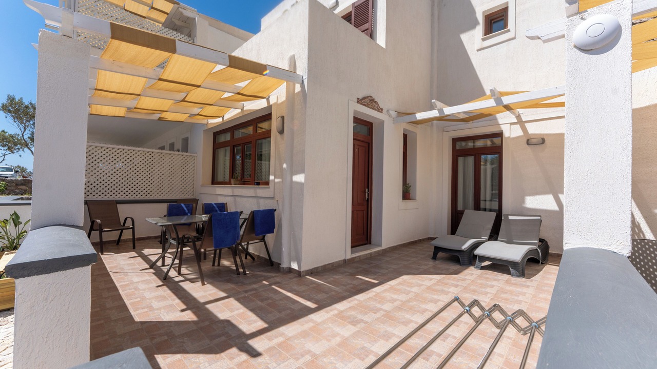 Photo of Patio Balcony in Perissa