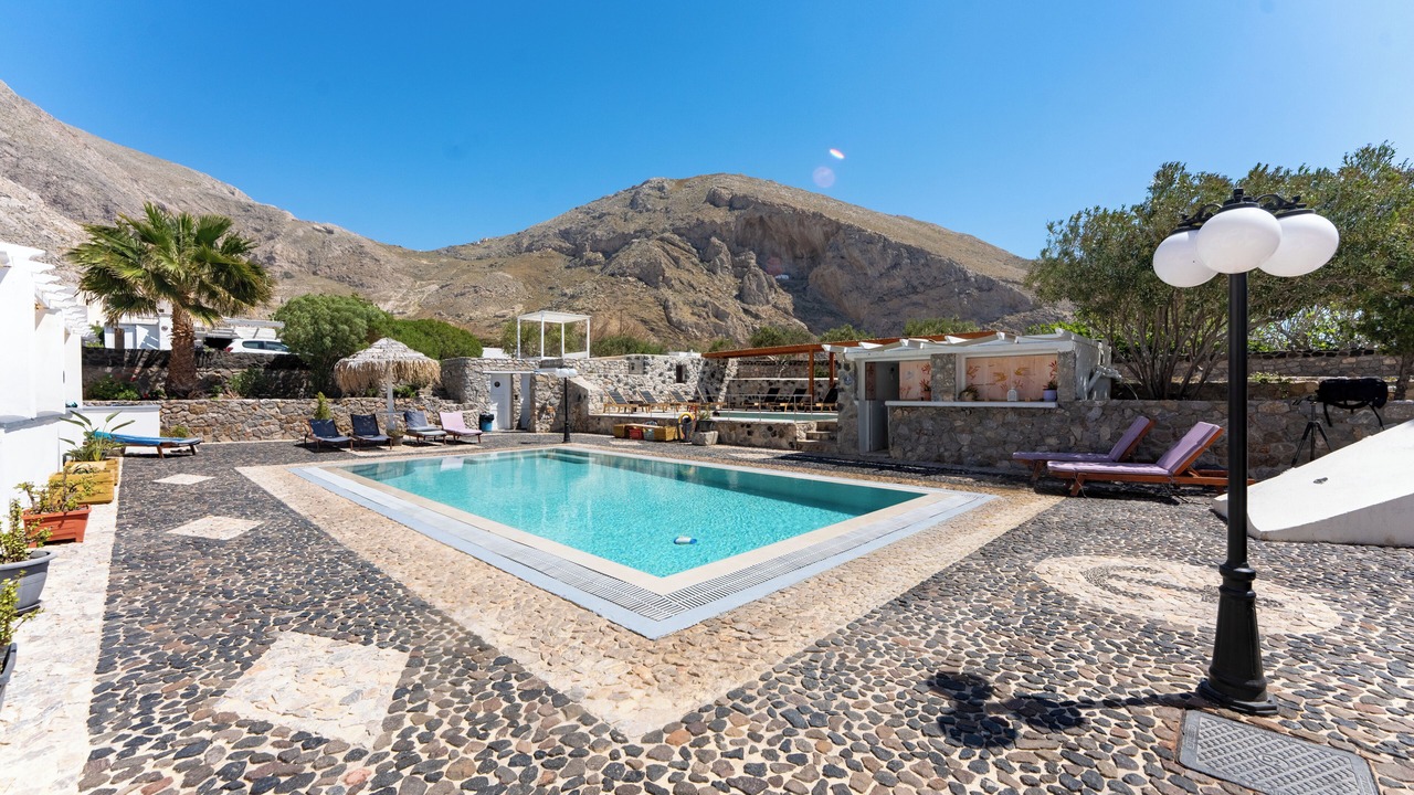 Photo of Outdoor in Perissa