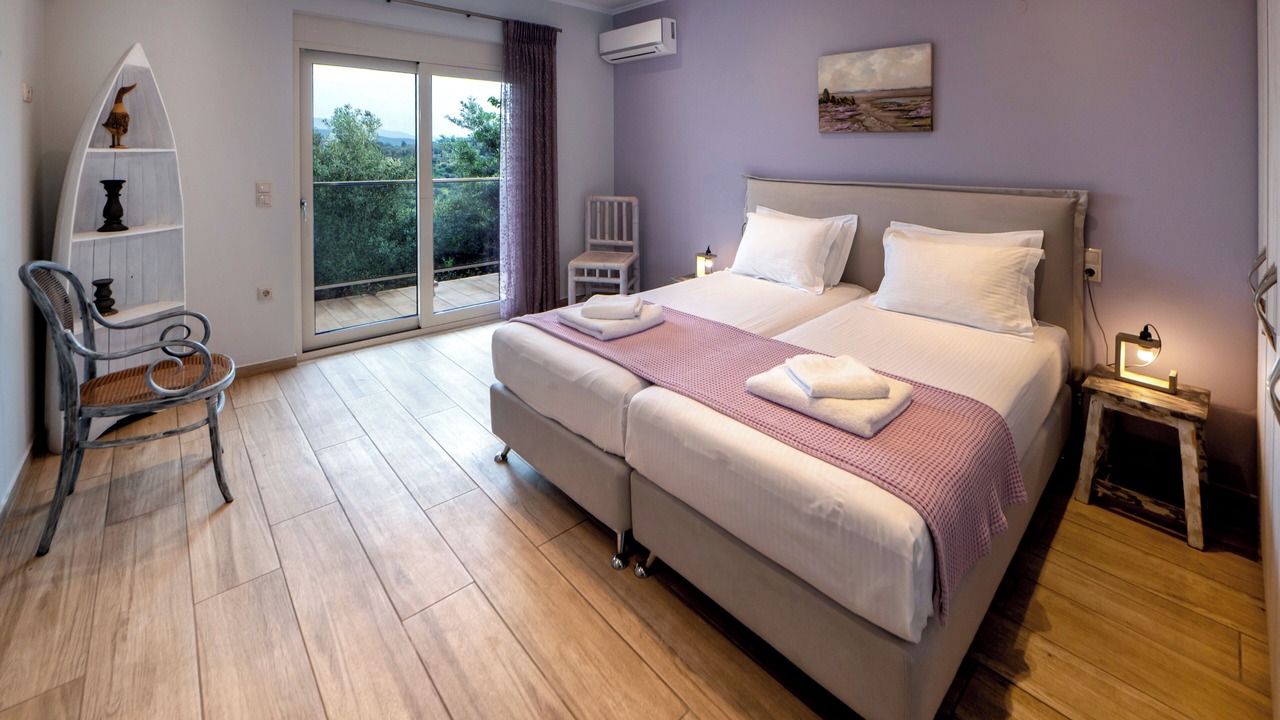 Photo of Bedroom in Apolpaina