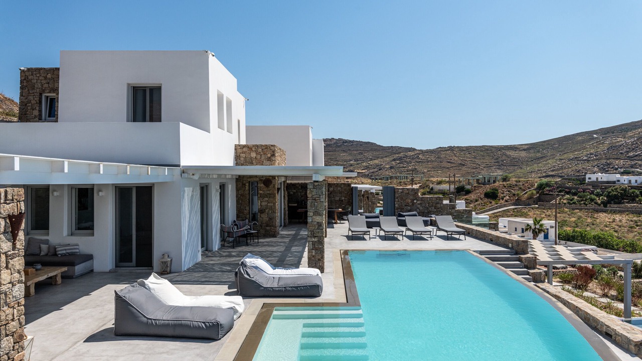 Photo of Outdoor in Elia