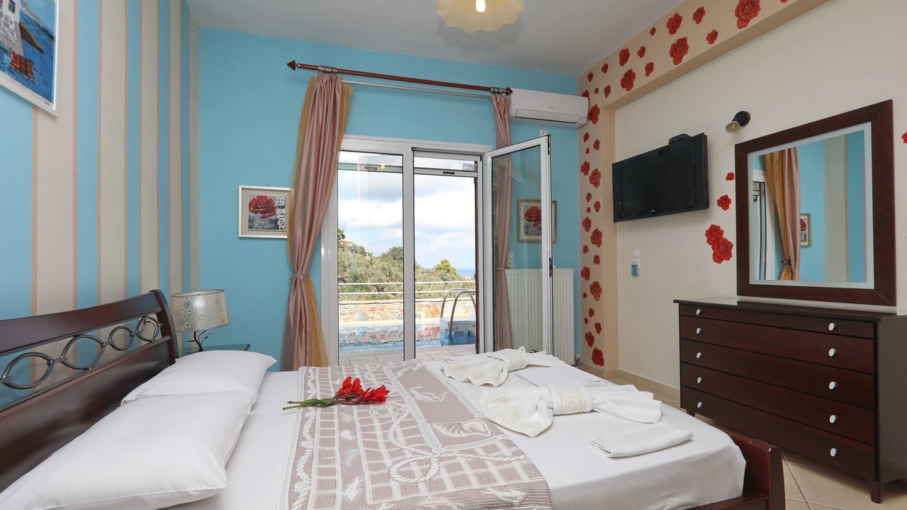 Photo of Bedroom in Skopelos