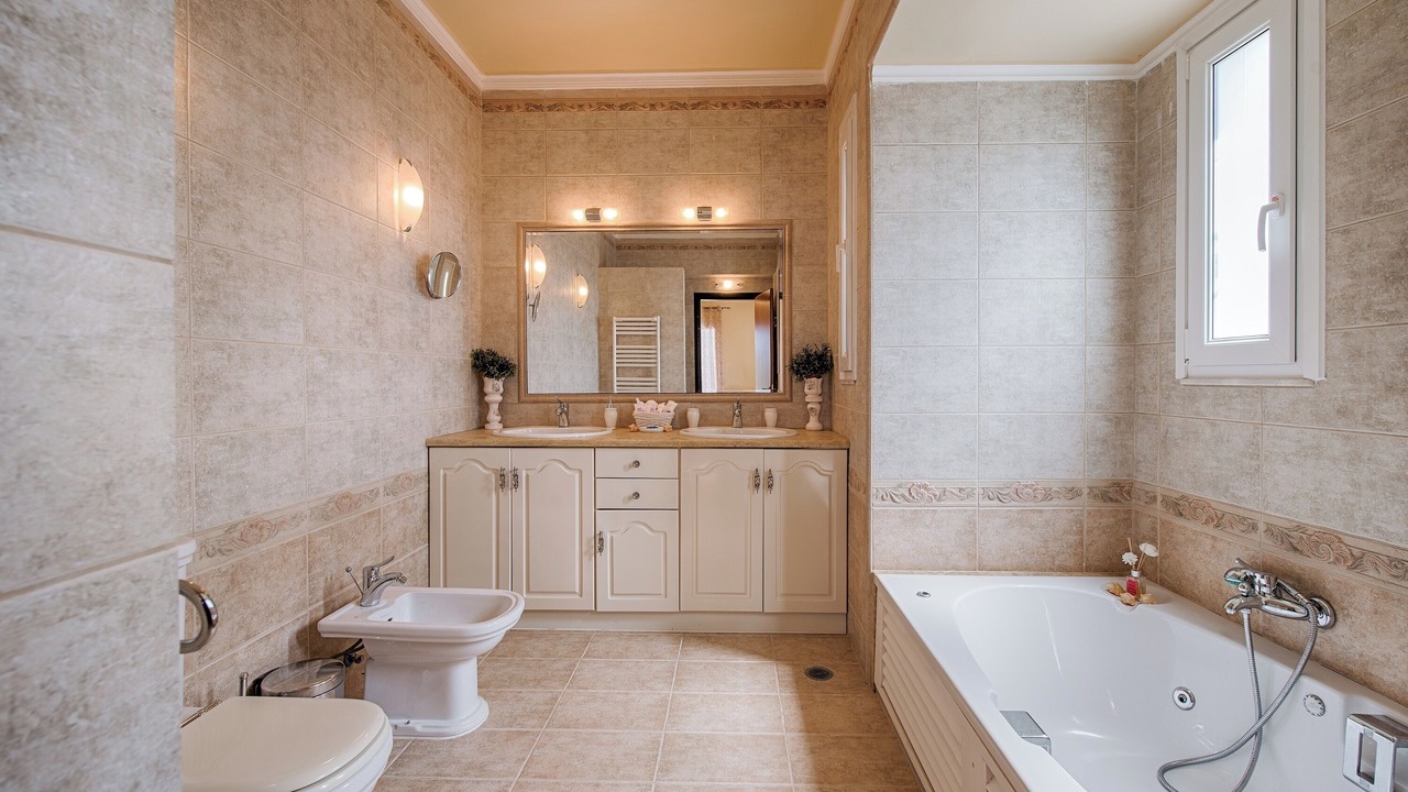 Photo of Bathroom in Kolymbia