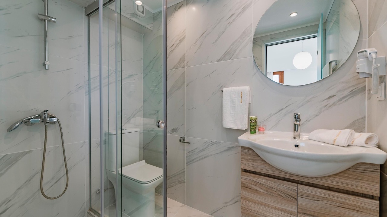 Photo of Bathroom in Gennadi