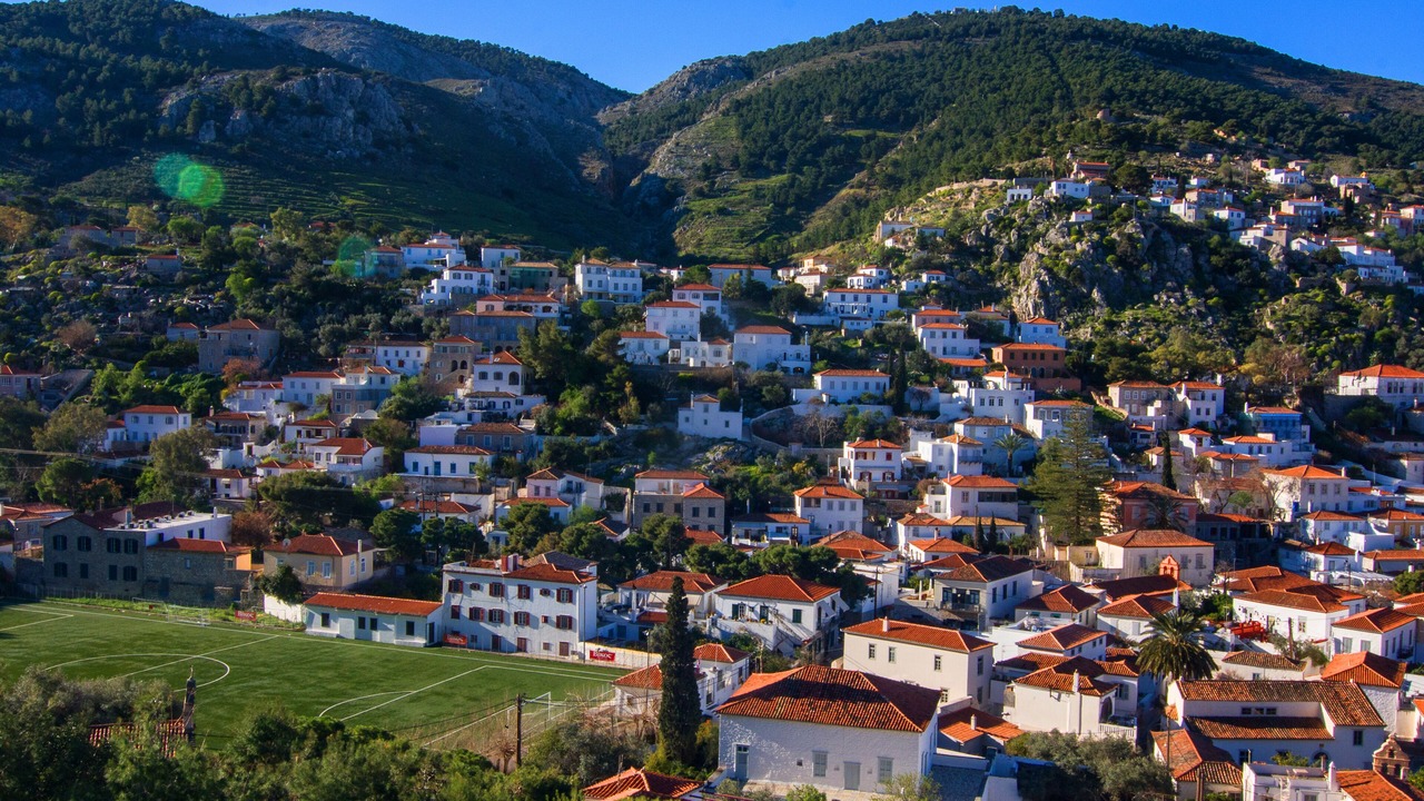 Photo of Others in Hydra
