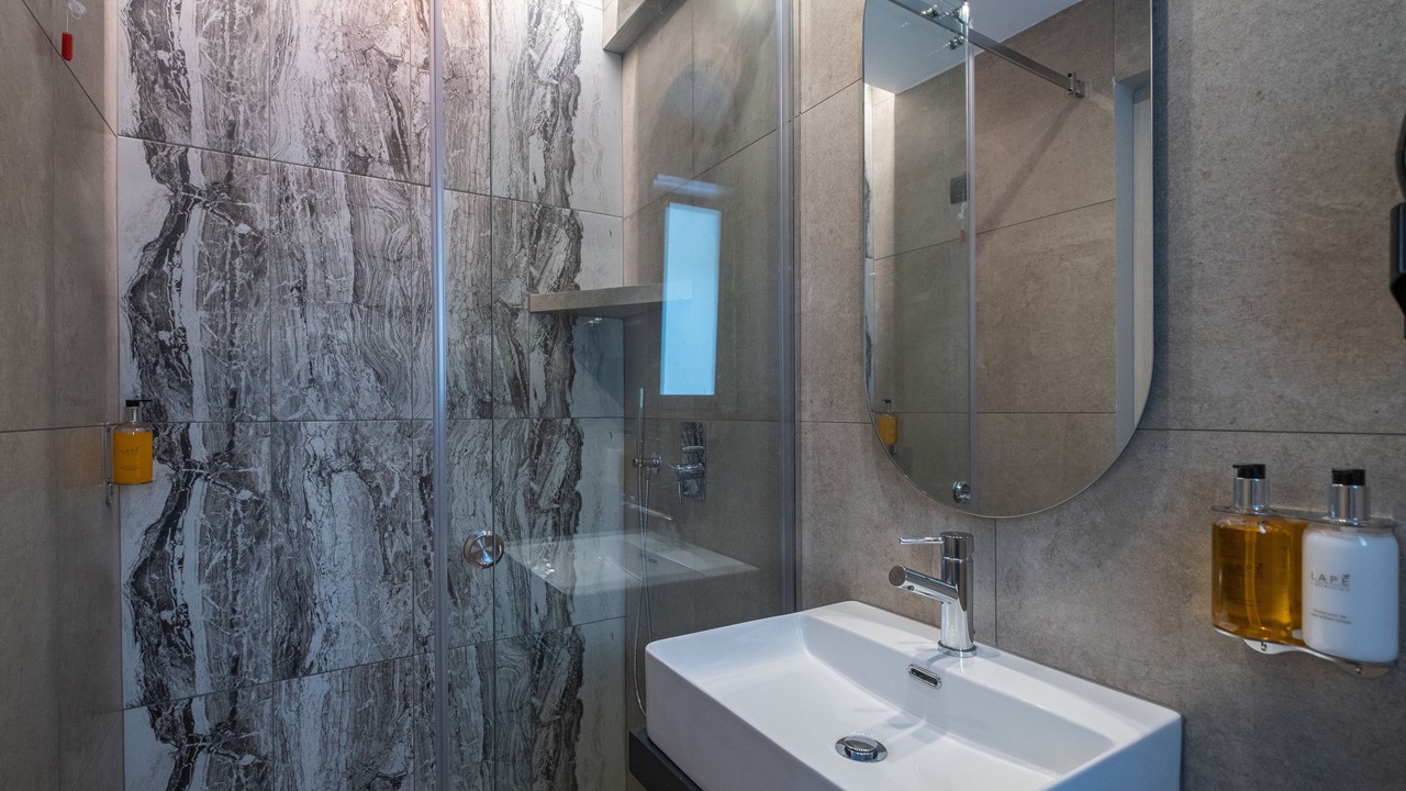Photo of Bathroom in Tolo
