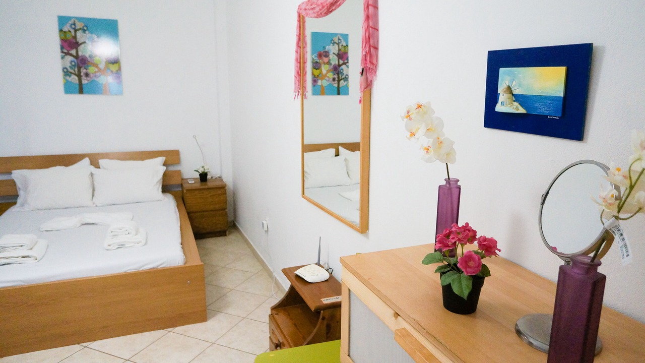 Photo of Bedroom in Fira