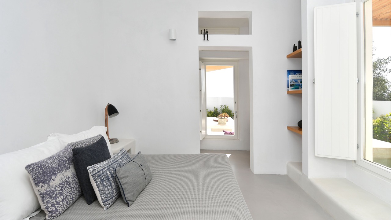 Photo of Bedroom in Fira