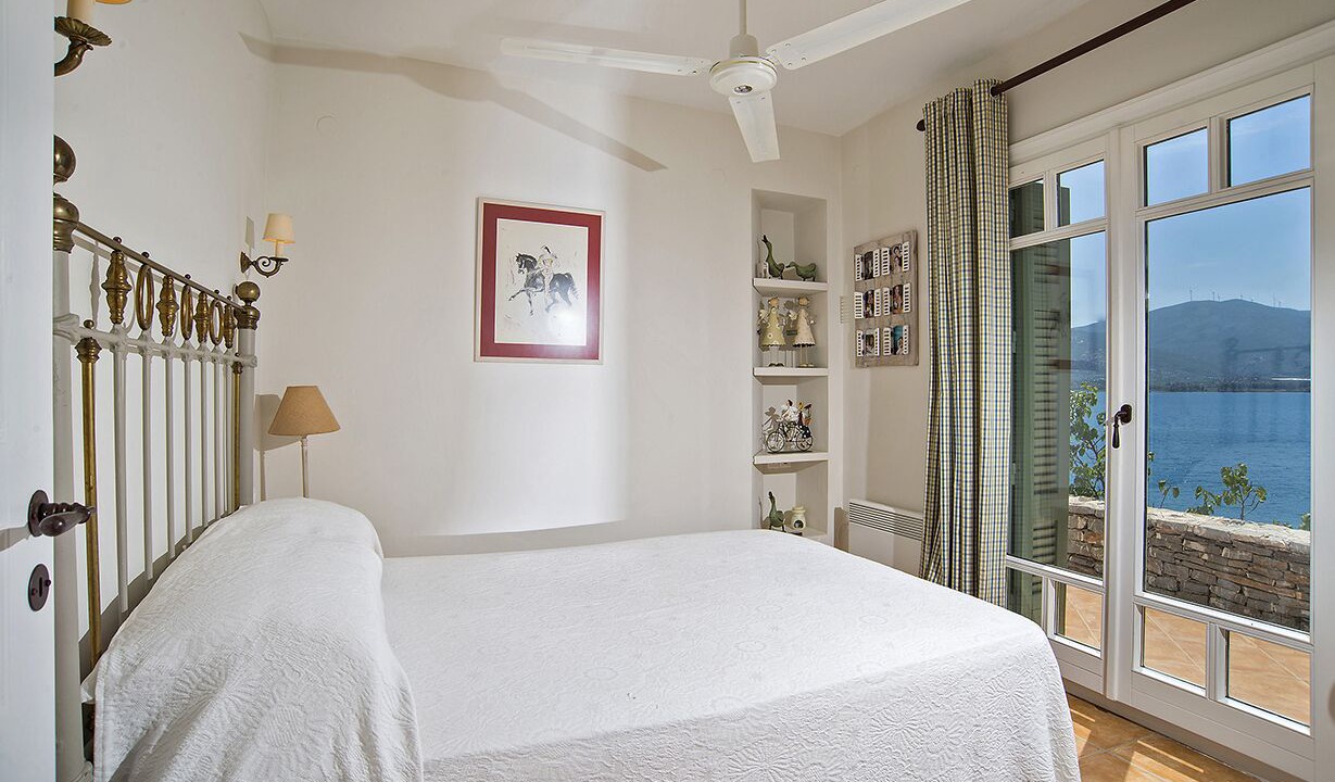 Photo of Bedroom in Poros