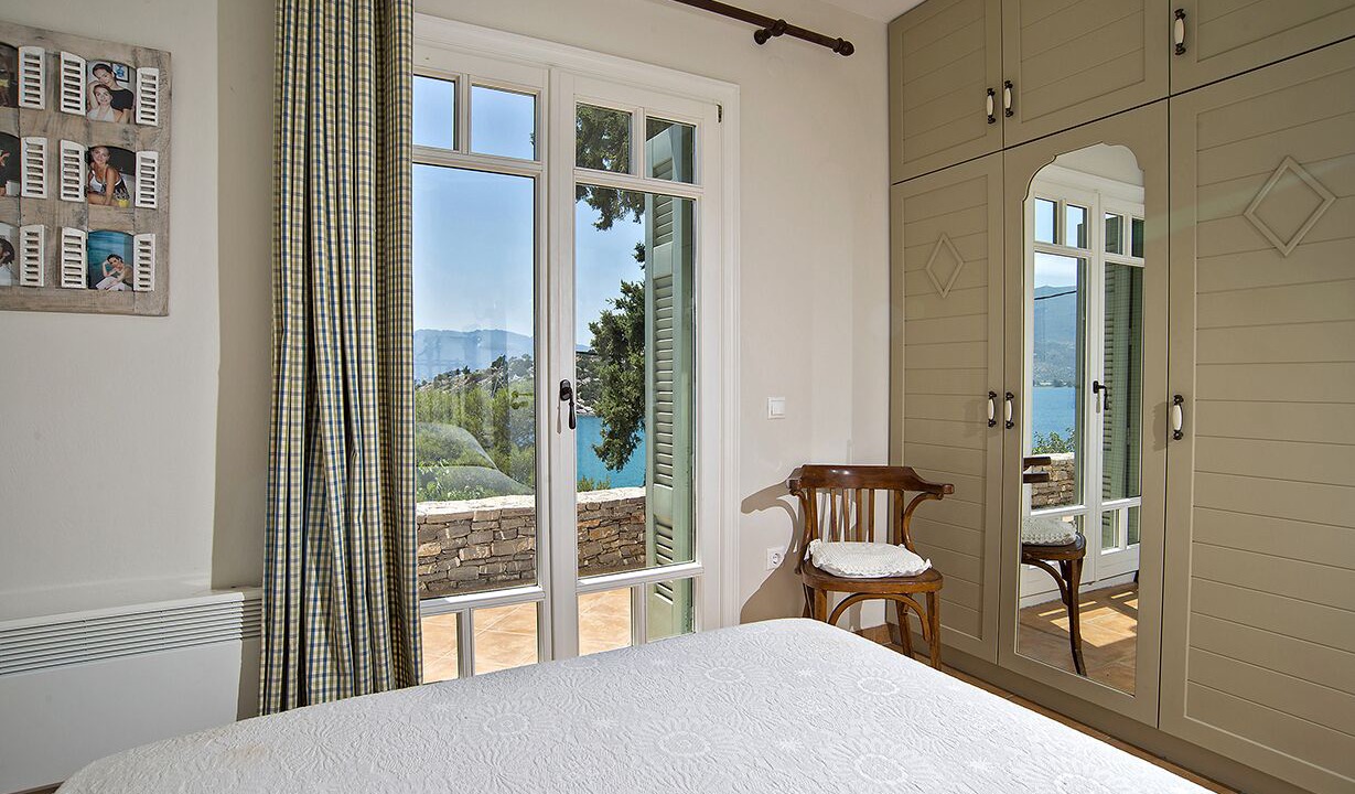 Photo of Bedroom in Poros