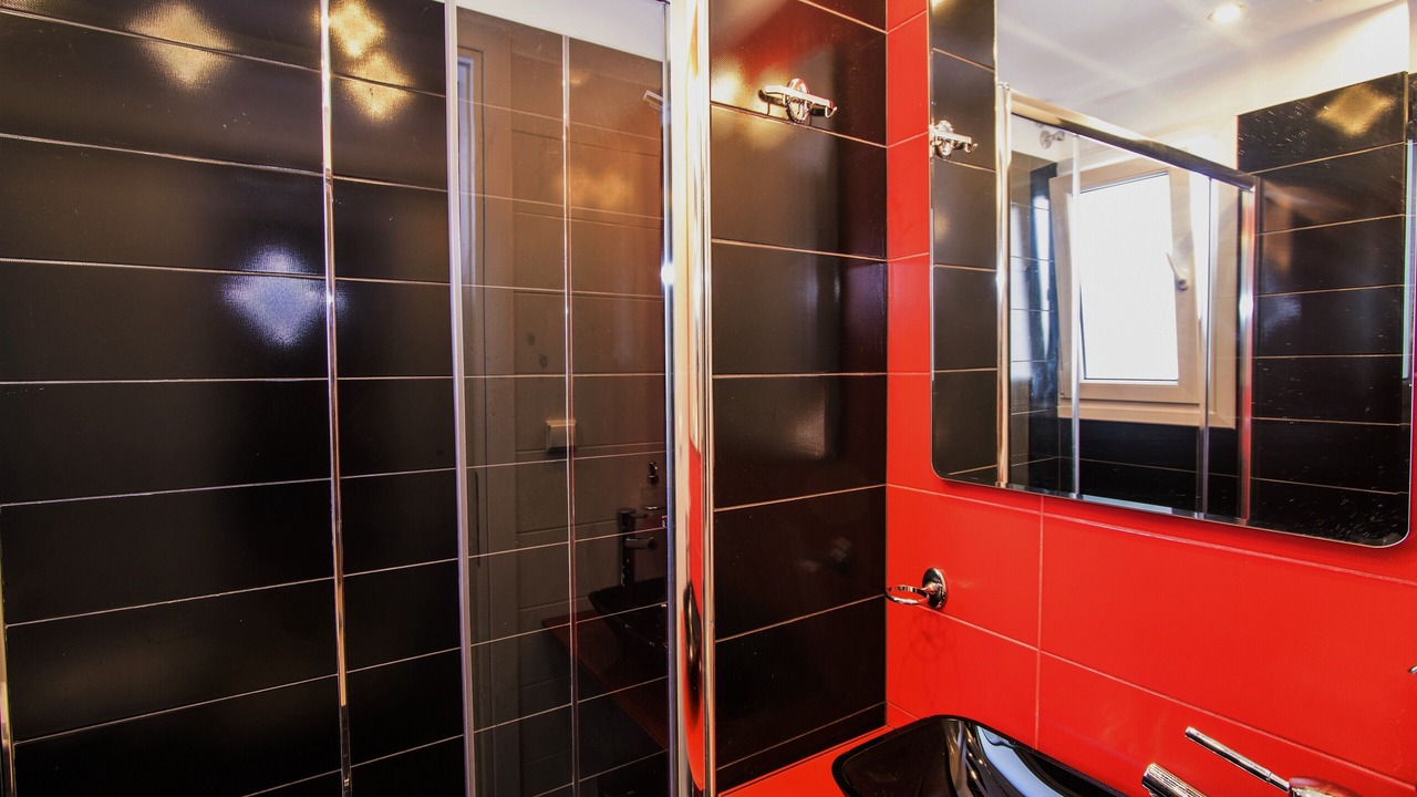 Photo of Bathroom in Adamas