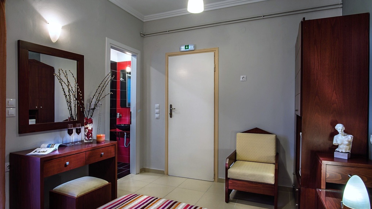 Photo of Bedroom in Adamas