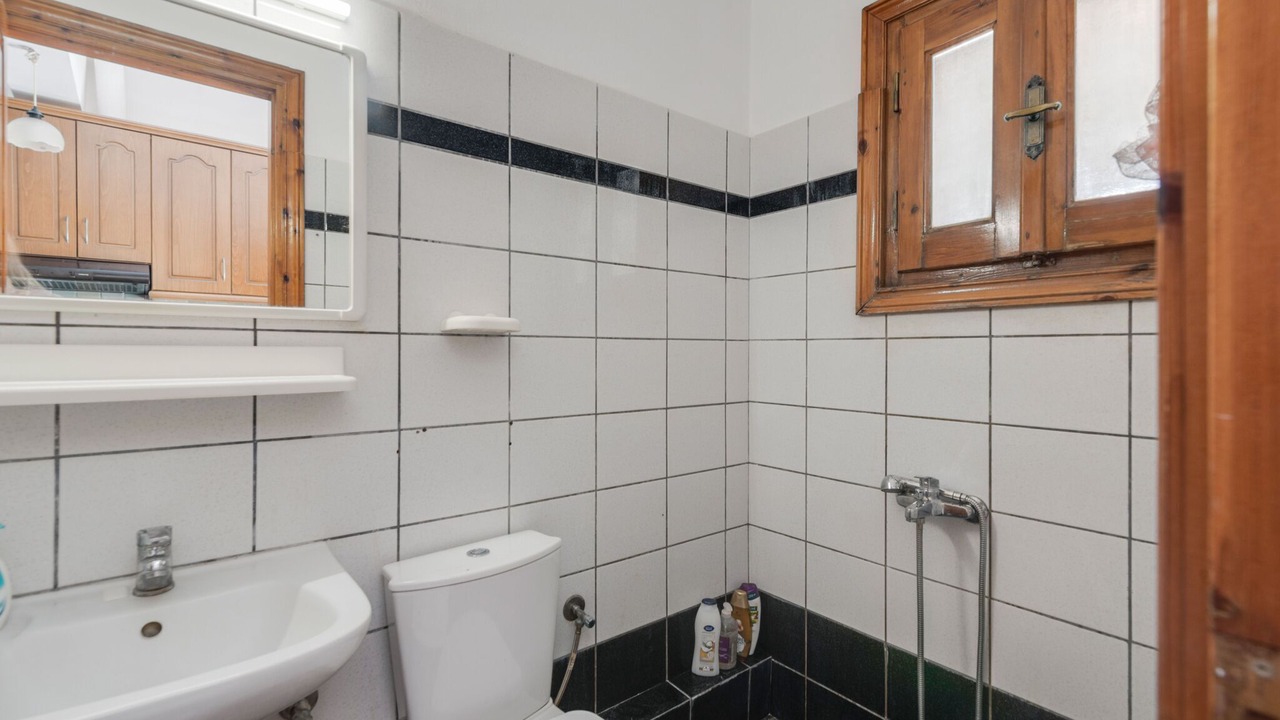 Photo of Bathroom in Roda