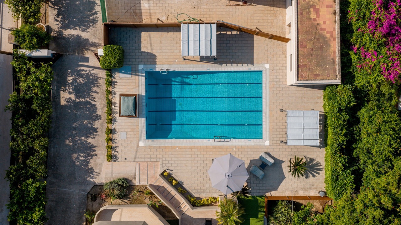 Photo of Outdoor in Ixia