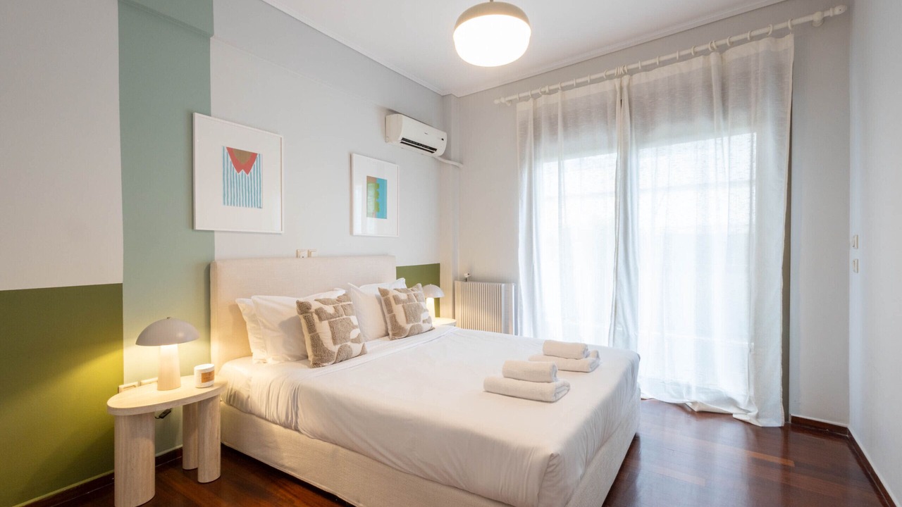 Photo of Bedroom in Alimos