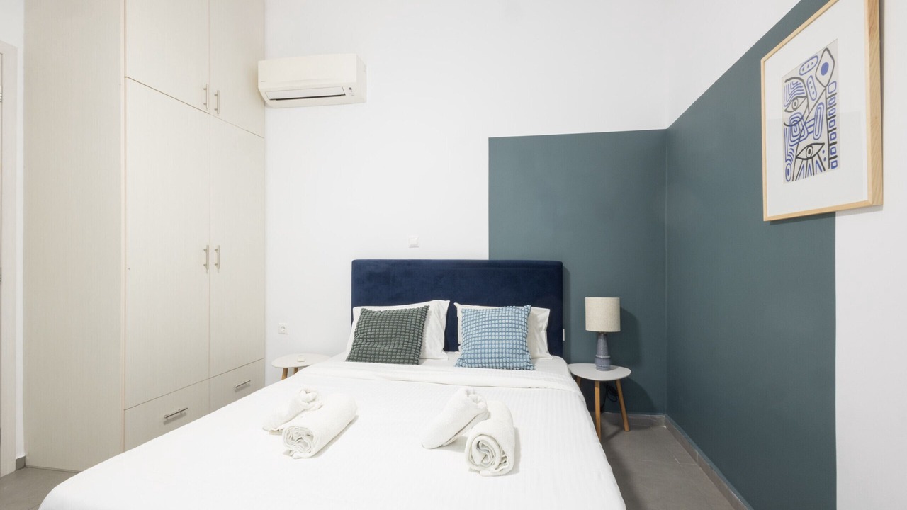 Photo of Bedroom in Neos Kosmos