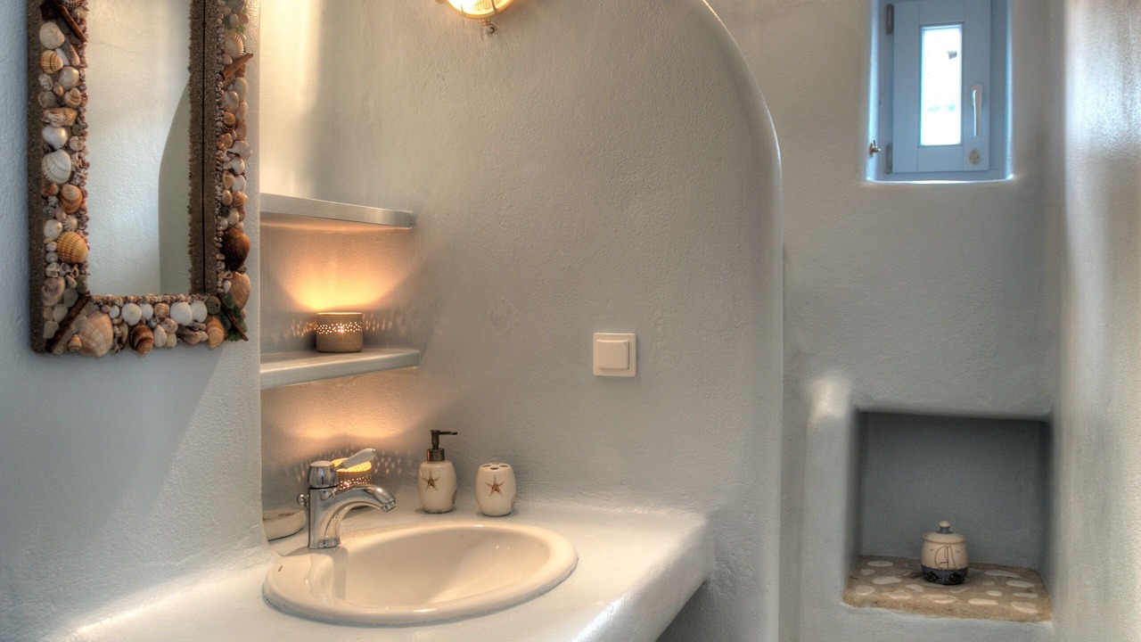Photo of Bathroom in Drios