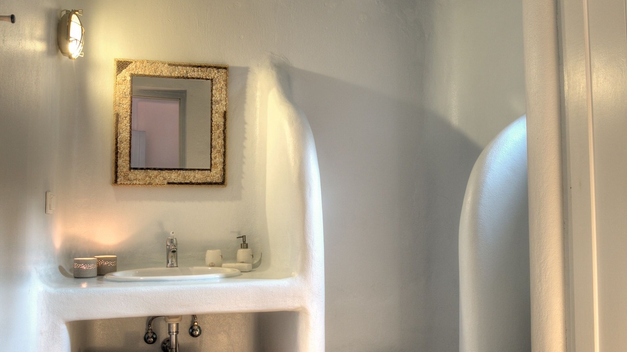 Photo of Bathroom in Drios