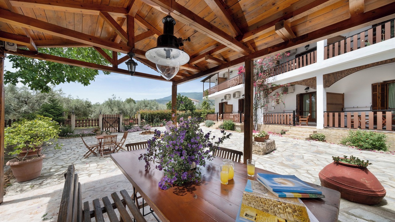 Photo of Patio Balcony in Koropi