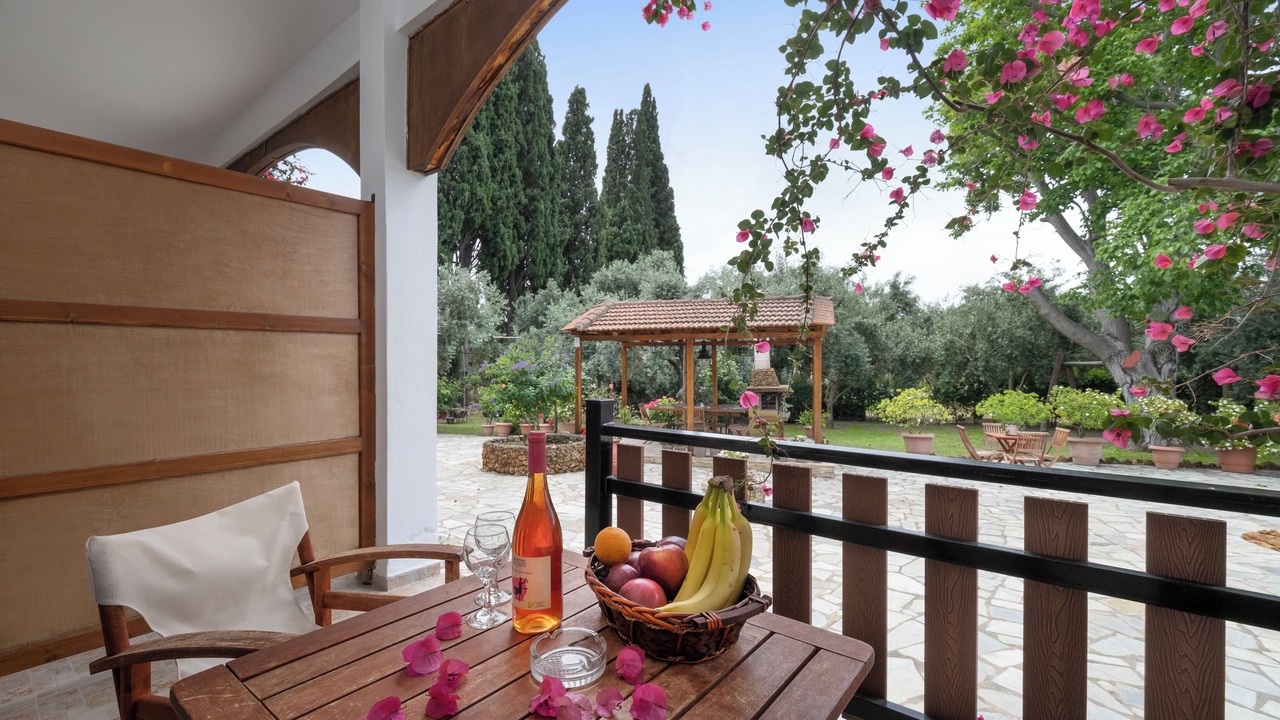 Photo of Patio Balcony in Koropi